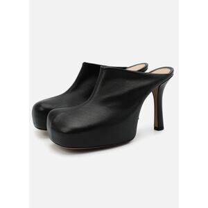 Bottega Veneta Black Leather Square Toe Platform Mules Sz.39,5